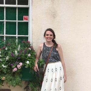 Meet your Posher, Megan